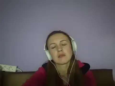 Milaniya261 online show from March 4, 2025, 4:06 am