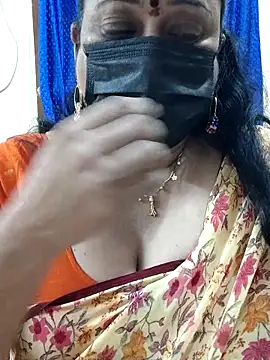 Snapshot of rekha_naier chatting on September 22, 2025, 3:58 pm rekha naier online show from September 22, 2025, 3:58 pm