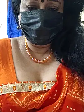 Snapshot of rekha_naier chatting on November 19, 2025, 9:42 am rekha naier online show from November 19, 2025, 9:42 am