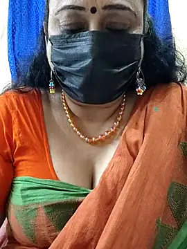 Snapshot of rekha_naier chatting on November 29, 2025, 11:46 am rekha naier online show from November 29, 2025, 11:46 am