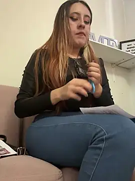 SarahXRusso online show from December 28, 2024, 10:55 pm