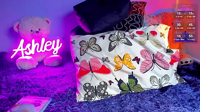 1Ashley  online show from November 22, 2025, 3:05 am