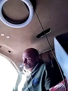 Snapshot of DatingProfile_USA_43_str8 chatting on January 14, 2025, 5:23 pm DatingProfile USA 43 str8 online show from January 14, 2025, 5:23 pm