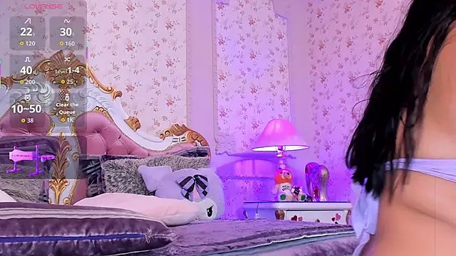 Snapshot of AllissonJames chatting on October 4, 2025, 12:03 pm AllissonJames online show from October 4, 2025, 12:03 pm