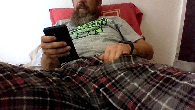 Snapshot of Huskers2020 chatting on October 31, 2025, 3:02 pm Huskers2020 online show from October 31, 2025, 3:02 pm