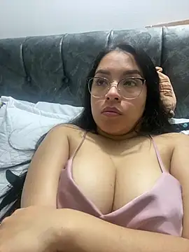 Alice taylor1  online show from January 10, 2025, 1:42 am