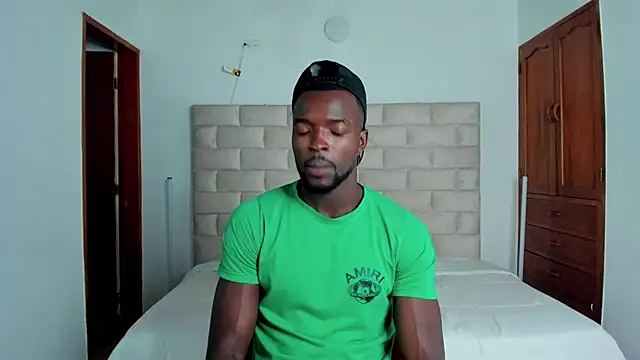 Dylan Taylor online show from December 13, 2025, 7:53 pm