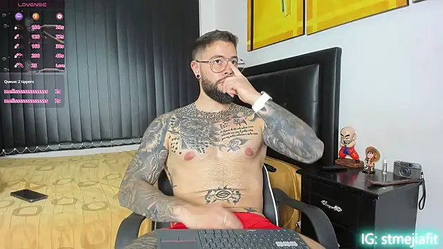 Snapshot of connor_santtos chatting on January 25, 2025, 7:28 pm connor santtos online show from January 25, 2025, 7:28 pm