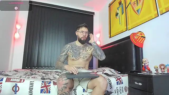 Snapshot of connor_santtos chatting on March 11, 2025, 1:12 pm connor santtos online show from March 11, 2025, 1:12 pm