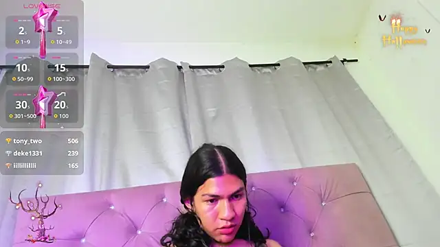 Snapshot of _lexx1e chatting on October 13, 2025, 2:33 am lexx1e online show from October 13, 2025, 2:33 am