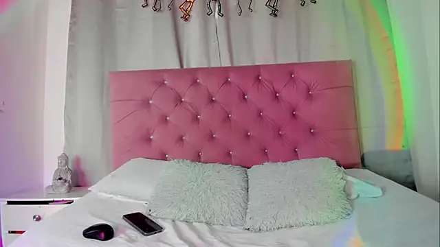 Snapshot of _lexx1e chatting on November 4, 2025, 12:04 pm lexx1e online show from November 4, 2025, 12:04 pm