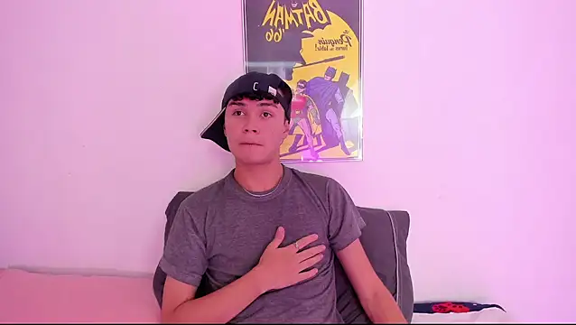 crushnier online show from December 12, 2024, 8:43 pm