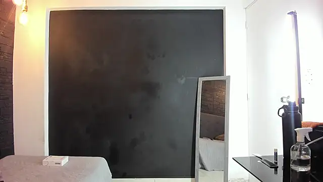 Snapshot of bruno_miller_ chatting on January 18, 2025, 2:03 am bruno miller online show from January 18, 2025, 2:03 am