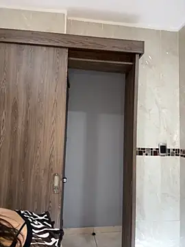  AmberSmithh online show from February 6, 2025, 8:39 am