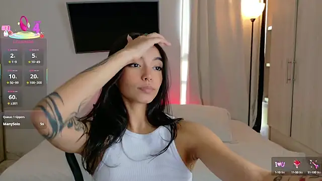 Snapshot of AnabelWolf chatting on September 22, 2025, 5:15 pm AnabelWolf online show from September 22, 2025, 5:15 pm