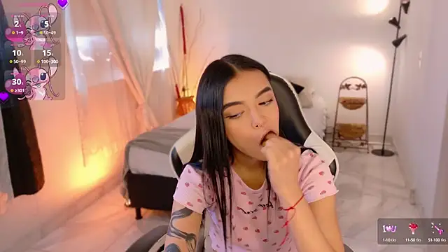 AnabelWolf online show from November 15, 2025, 3:52 pm