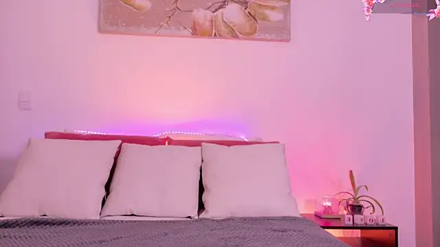 AnabelWolf online show from March 13, 2026, 1:40 pm