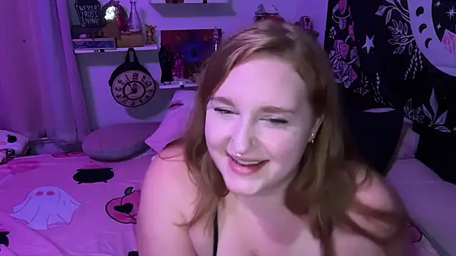 thickgingergoddess online show from September 13, 2025, 1:27 am