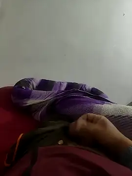 Snapshot of shale26 chatting on December 21, 2024, 2:41 am shale26 online show from December 21, 2024, 2:41 am