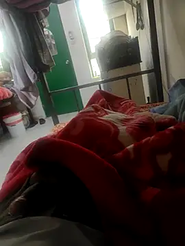 Snapshot of shale26 chatting on January 10, 2025, 4:44 am shale26 online show from January 10, 2025, 4:44 am