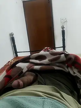 Snapshot of shale26 chatting on March 2, 2025, 2:51 am shale26 online show from March 2, 2025, 2:51 am