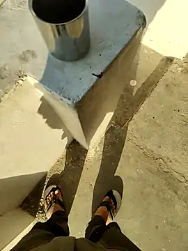 Snapshot of shale26 chatting on March 8, 2025, 2:23 am shale26 online show from March 8, 2025, 2:23 am