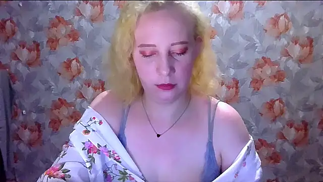 MelxMellie online show from June 29, 2026, 9:37 pm