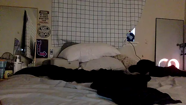 funcum1991 online show from March 24, 2026, 3:28 pm