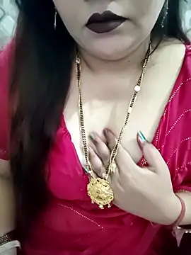 Snapshot of Mayuri77 chatting on October 27, 2025, 6:39 am Mayuri77 online show from October 27, 2025, 6:39 am