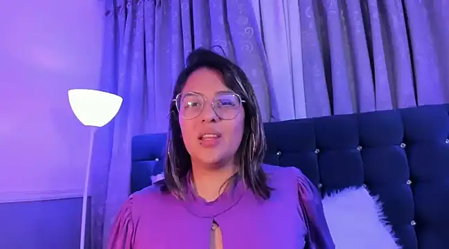 Snapshot of Pandoracherry chatting on February 5, 2025, 6:24 am Pandoracherry online show from February 5, 2025, 6:24 am