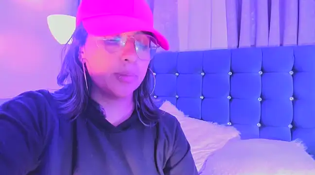 Snapshot of Pandoracherry chatting on February 11, 2025, 9:31 am Pandoracherry online show from February 11, 2025, 9:31 am