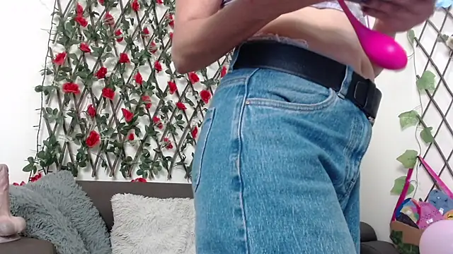 GeorginaBianco online show from April 1, 2026, 12:06 pm