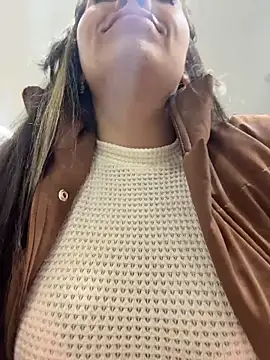 LIZ-06  online show from April 9, 2026, 4:12 pm