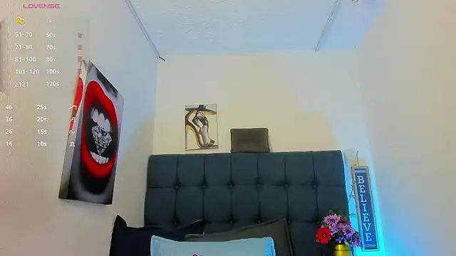 Snapshot of Hellen_starx chatting on November 14, 2025, 1:10 pm Hellen starx online show from November 14, 2025, 1:10 pm