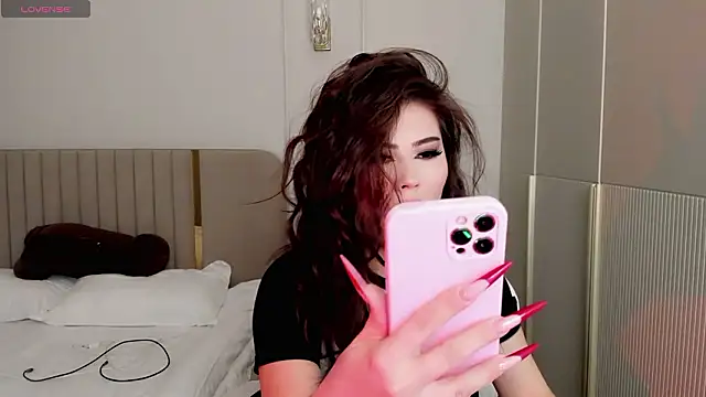 may mia online show from February 1, 2026, 2:21 am