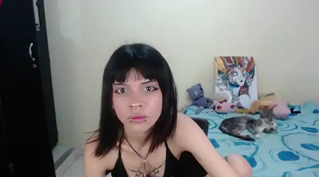 hachi kitty online show from December 13, 2024, 9:52 pm