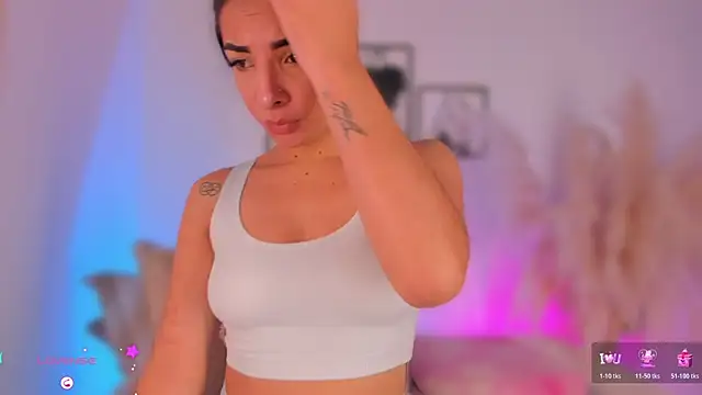 777AylinZ online show from April 17, 2026, 1:25 pm