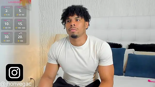 Jacub Micke1 online show from October 18, 2025, 1:08 am