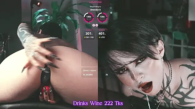 Snapshot of Trinity___s chatting on February 15, 2026, 7:51 am Trinity s online show from February 15, 2026, 7:51 am