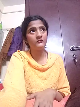 BabySlimmy10 online show from January 6, 2026, 7:50 pm