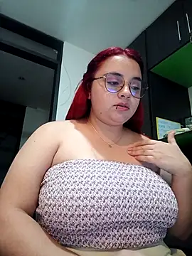 CURVY-HORNY online show from February 10, 2026, 3:10 am
