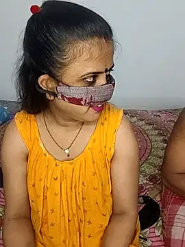 Snapshot of Cute-manisha chatting on July 1, 2026, 2:46 am Cute-manisha online show from July 1, 2026, 2:46 am