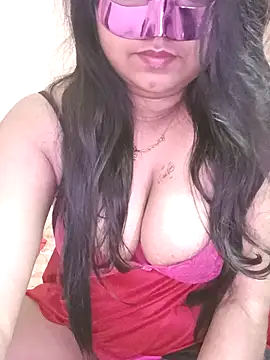 hottbabycam online show from February 20, 2026, 8:09 pm