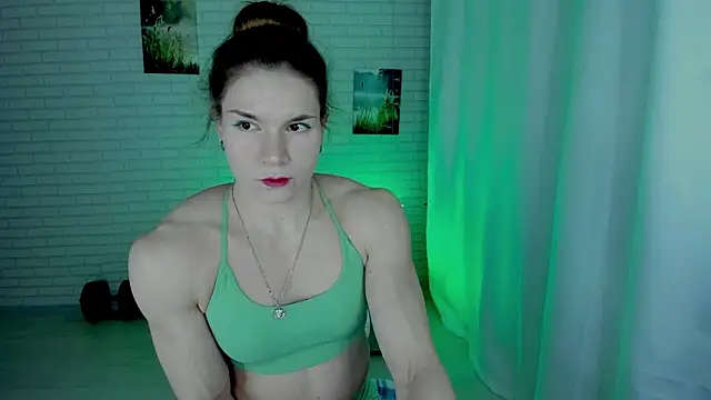 Snapshot of Lisa_Ray chatting on February 17, 2026, 12:40 am Lisa Ray online show from February 17, 2026, 12:40 am