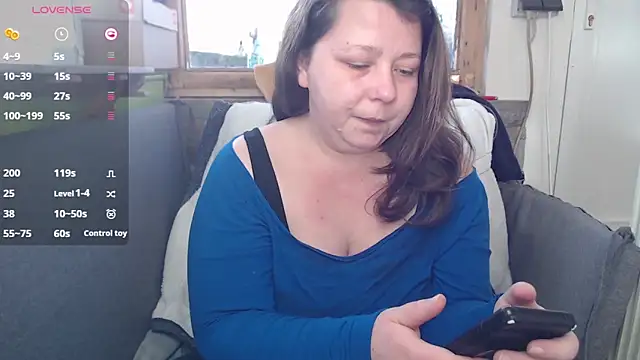 Snapshot of KasiaPrivat chatting on January 24, 2025, 8:44 am KasiaPrivat online show from January 24, 2025, 8:44 am