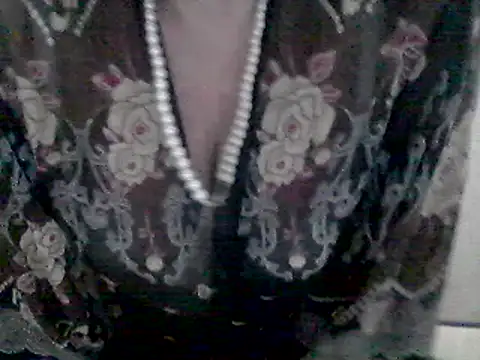 Snapshot of Lisa_Suzie chatting on December 29, 2024, 2:10 pm Lisa Suzie online show from December 29, 2024, 2:10 pm