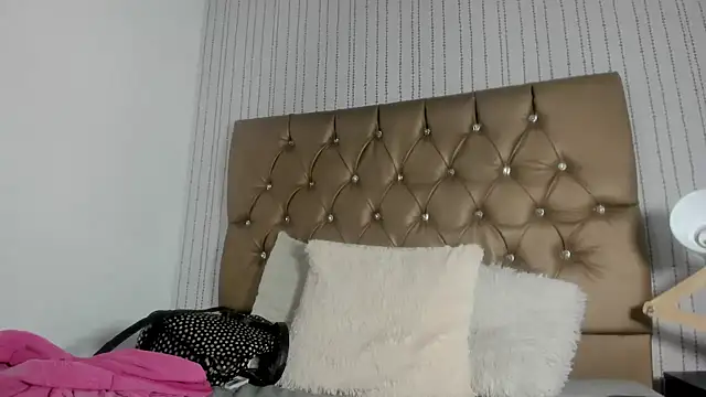 candymery online show from October 29, 2025, 7:04 pm