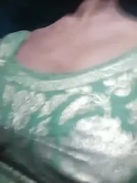 Snapshot of Kajal__Mehra chatting on May 25, 2026, 3:40 pm Kajal Mehra online show from May 25, 2026, 3:40 pm