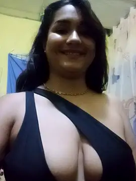 BrendaGirs online show from January 9, 2025, 4:41 am