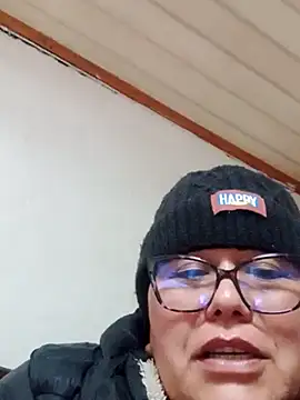 Snapshot of Darly_Gomez chatting on January 11, 2025, 12:40 pm Darly Gomez online show from January 11, 2025, 12:40 pm